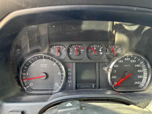 2015 Chevy Silverado 2500 dual fuel propane and gas - Photo 9