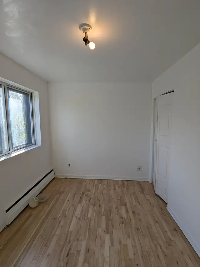 4½ ROSEMONT | Balcon | Chauffage & Eau chaude inclus | Disponibl - Photo 3
