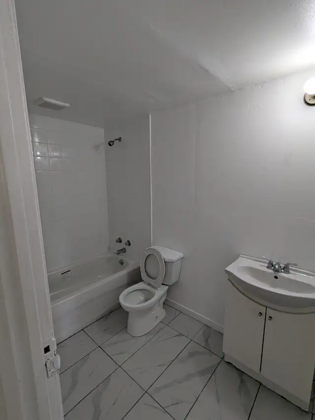 4½ ROSEMONT | Balcon | Chauffage & Eau chaude inclus | Disponibl - Photo 5