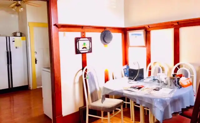Room for rent in Crescent Heights NW - Photo 3