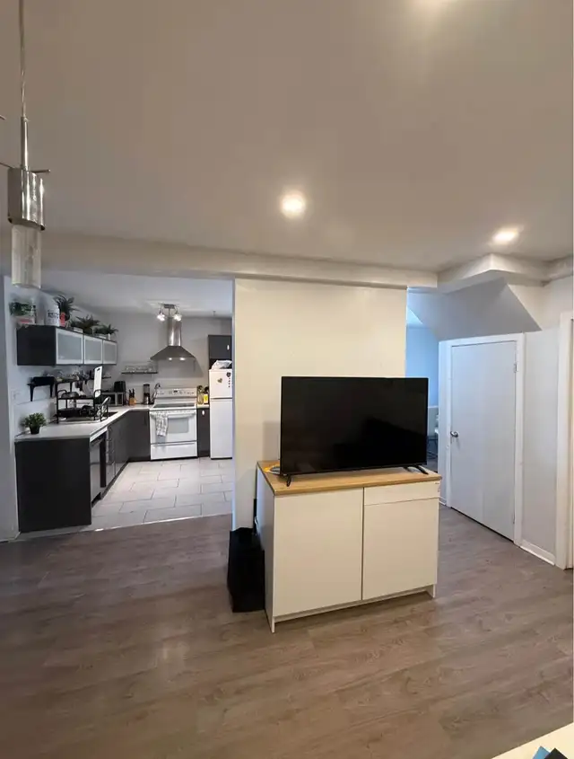 Roommate wanted - Photo 3