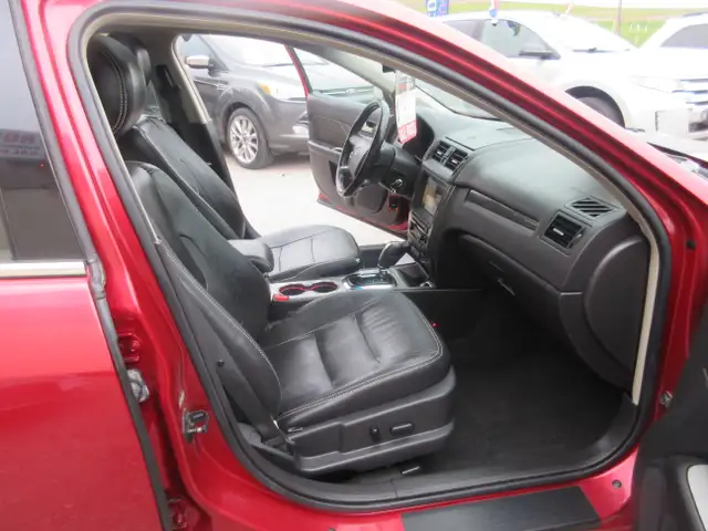 2012 Ford Fusion SPORT - Photo 14