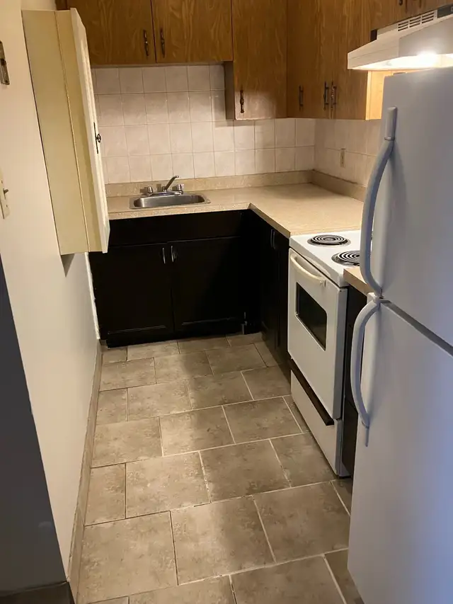 1 BDRM APT ALL UTILITIES INCLUDED