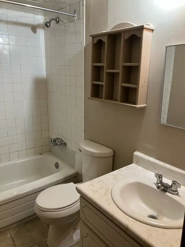 1 BDRM APT ALL UTILITIES INCLUDED - Photo 8
