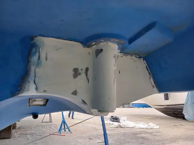 Boats painting shop- Fiberglass & Gelcoat Repair - Photo 9