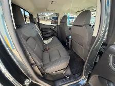 2017 GMC Canyon 4WD SLE - Photo 8