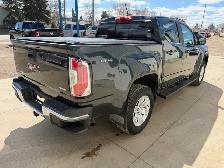 2017 GMC Canyon 4WD SLE - Photo 9