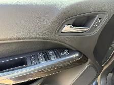 2017 GMC Canyon 4WD SLE - Photo 13