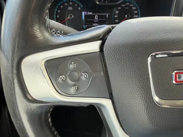 2017 GMC Canyon 4WD SLE - Photo 17