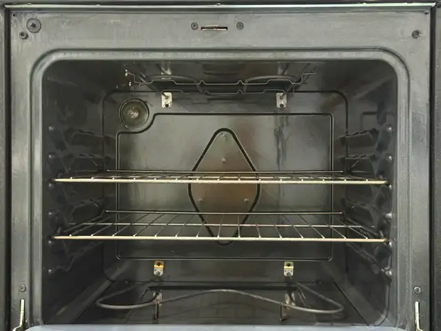Reconditioned Frigidaire Glass Top Stainless Steel Stove $358 - Photo 5