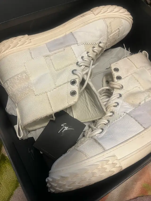 $60 SALES, NIKE, JORDAN, DR.MARTENS, VANS, SIZE 13 - Photo 4
