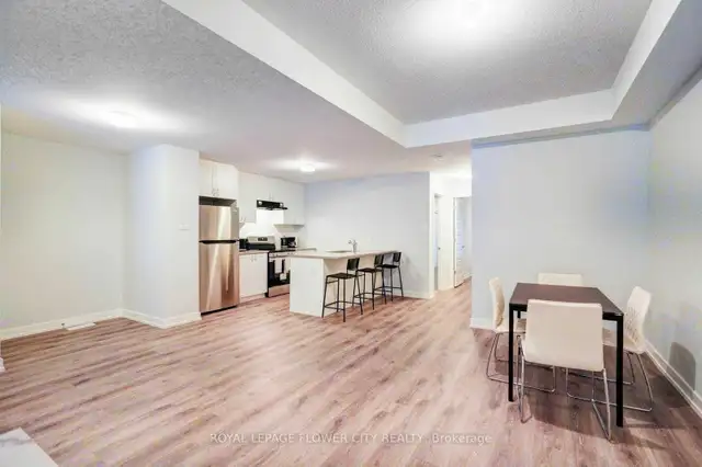 Townhouse -Home for rent - Photo 2
