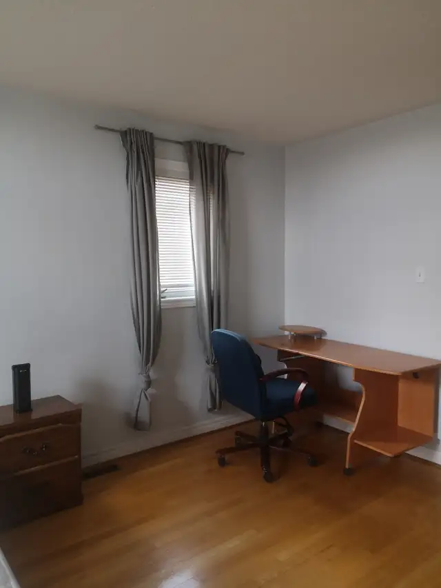 master bedroom for rent(male only) - Photo 3
