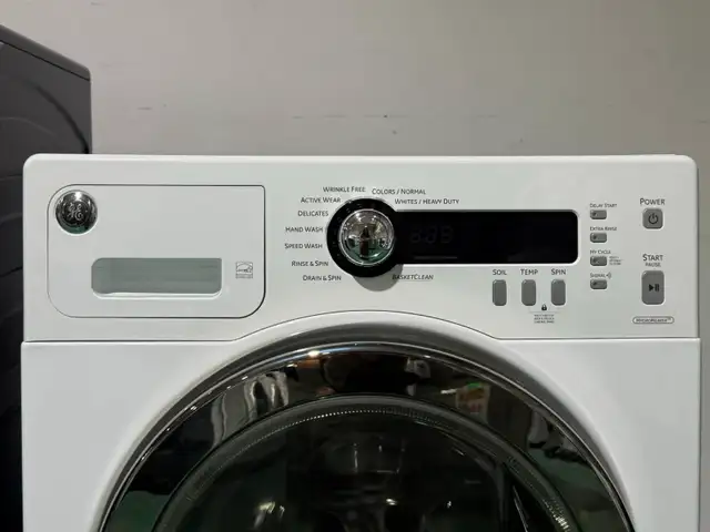 Reconditioned GE Apartment Size (24 inch) Washer (W7368) - Photo 2