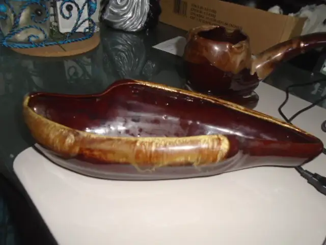 Vintage - Pipe Shaped Ashtray w/ Matching Tobacco Holder - Photo 2