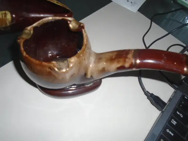 Vintage - Pipe Shaped Ashtray w/ Matching Tobacco Holder - Photo 4