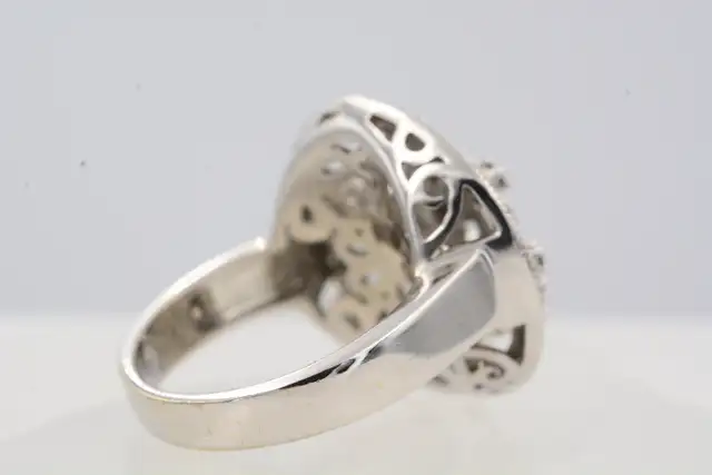 14K ORNATE LRG FLORAL CLUSTER RING - Photo 4