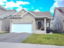 Inclusive Rent! 3 bedrooms 2 Bathrooms Upper level Kingston West
