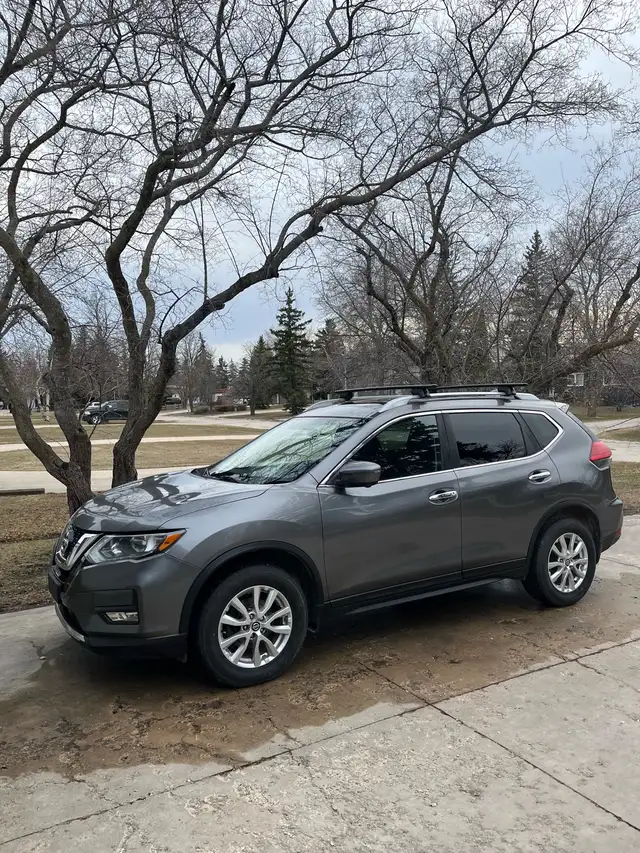 2017 Nissan Rogue AWD - Photo 3
