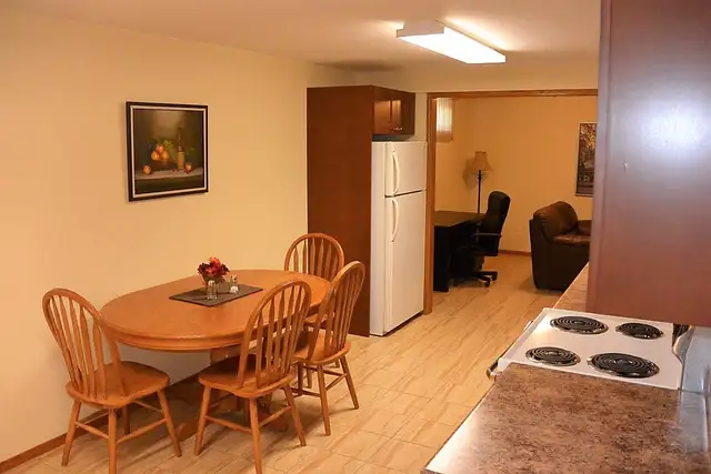 Furnished 2-bed, 1 bath Suite for Rent in Drayton Valley!