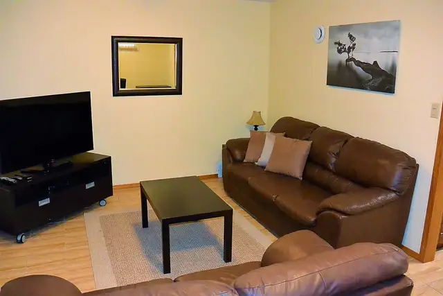 Furnished 2-bed, 1 bath Suite for Rent in Drayton Valley! - Photo 4