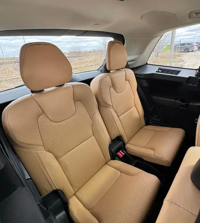 2016 Volvo XC90 T8 Inscription Hybrid - Photo 17