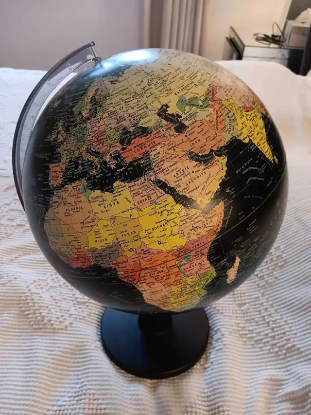 Globe terrestre magnifique