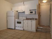 3-1/2, Subway/Metro Jolicoeur/Monk, 1100 $ /m - Photo 2