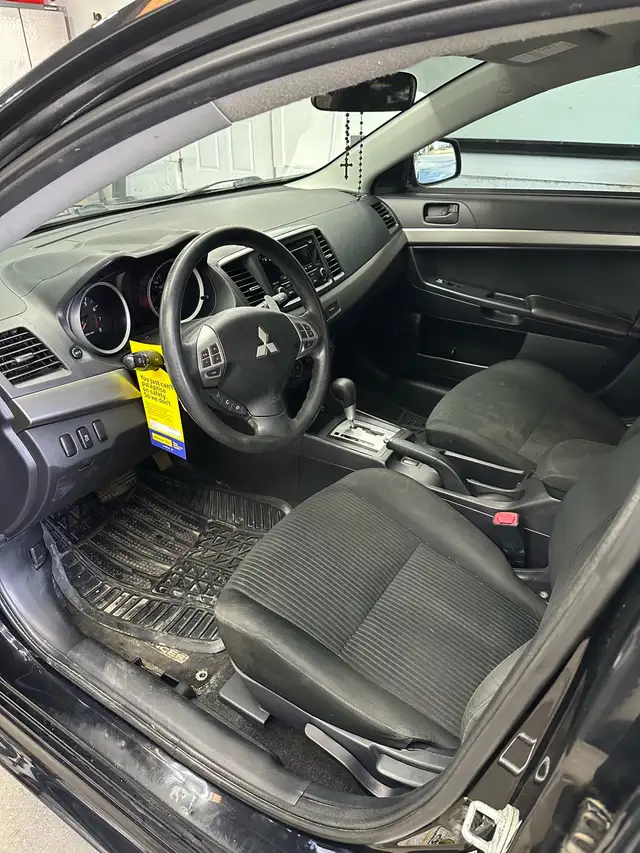 2014 Mitsubishi lancer - Photo 5