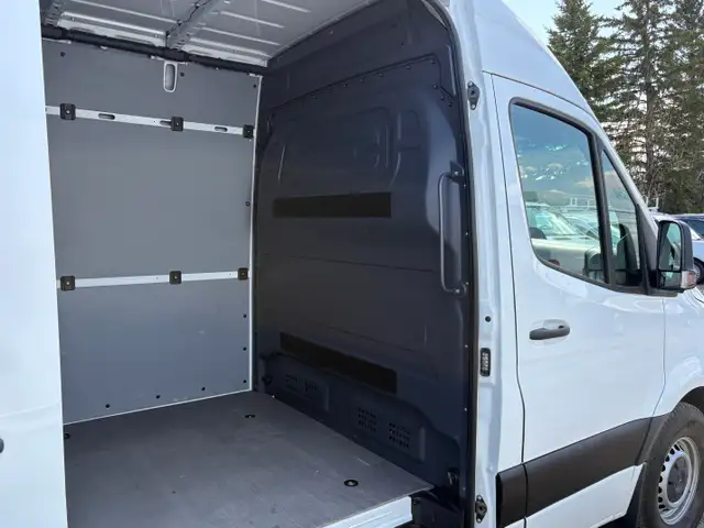 2025 Mercedes-Benz Sprinter Cargo Van HIGH ROOF LONG 170 W/BASE - Photo 3