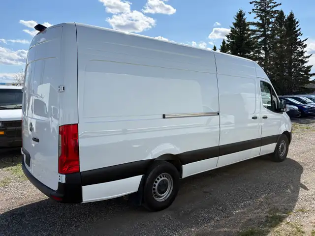 2025 Mercedes-Benz Sprinter Cargo Van HIGH ROOF LONG 170 W/BASE - Photo 7