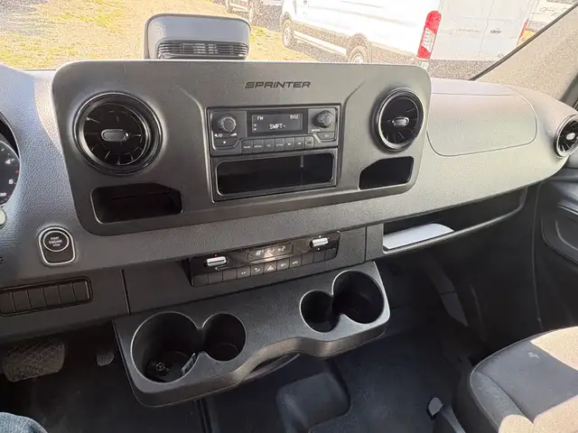 2025 Mercedes-Benz Sprinter Cargo Van HIGH ROOF LONG 170 W/BASE - Photo 8
