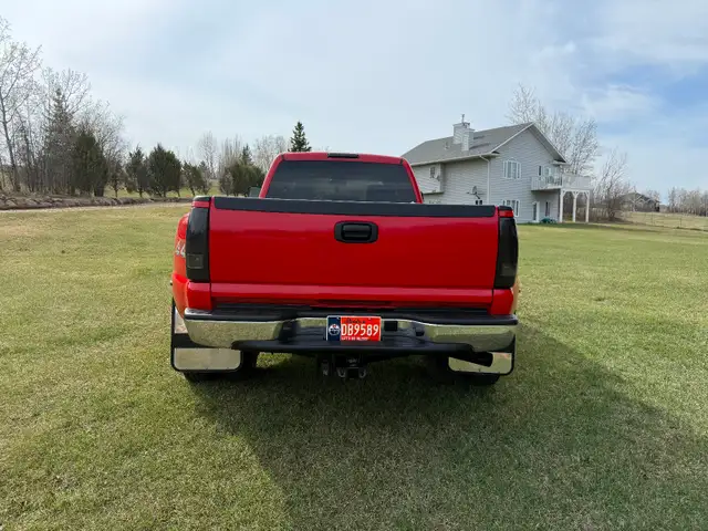 2006 GMC Sierra 3500 - Photo 4