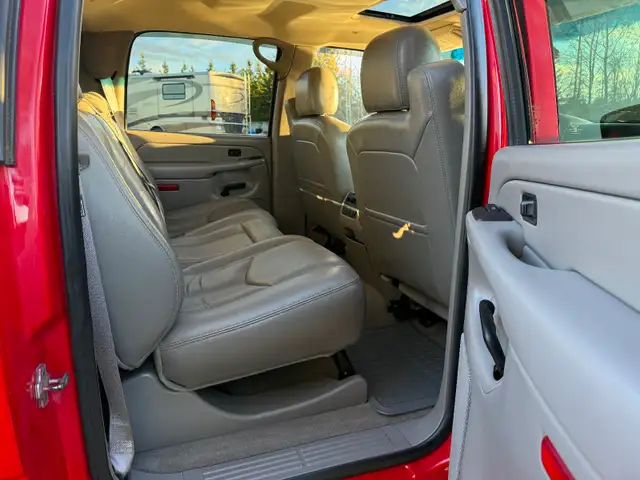 2006 GMC Sierra 3500 - Photo 8