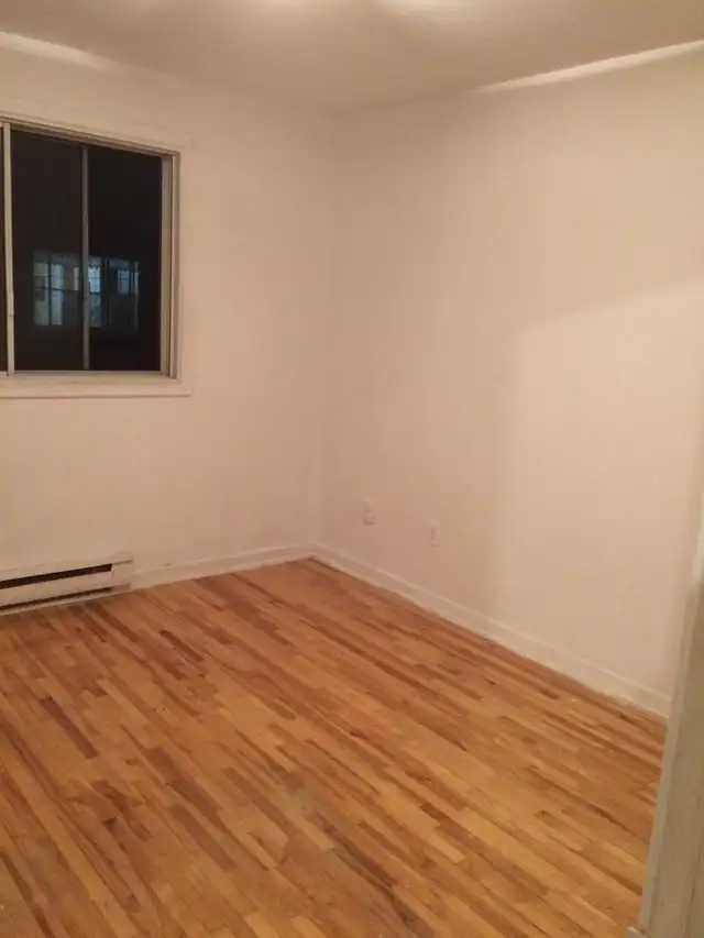 3 1/2 à louer sur Henri-Bourassa(coin Lacordaire) - Photo 2