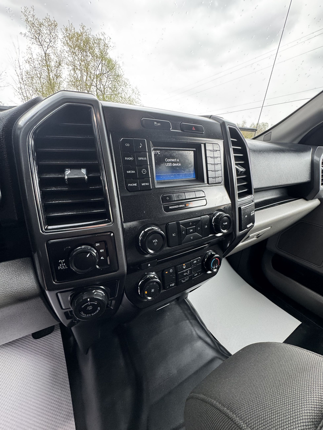 2017 Ford F-150 XLT EXTENED CAB 5.0 LITRE COYOTE — CERTIFIED — - Photo 16