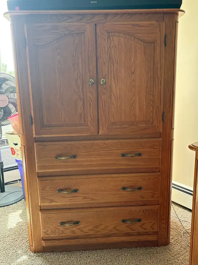 Solid Oak Bedroom Suite - Photo 4