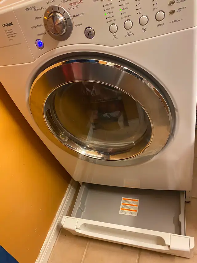 Lg Tromm Electric Dryer - Photo 3
