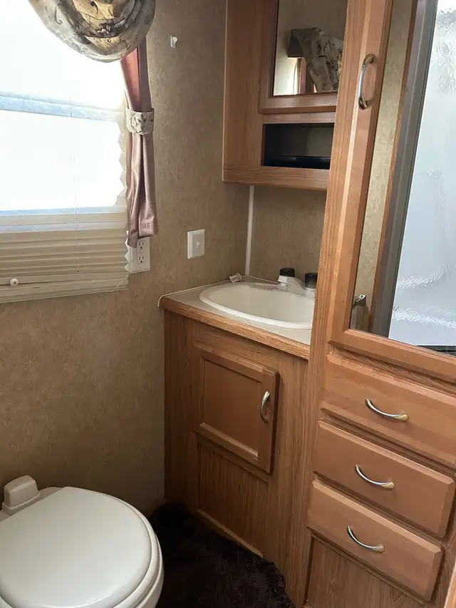 2007 Forest River Cabin Trailer - Photo 10