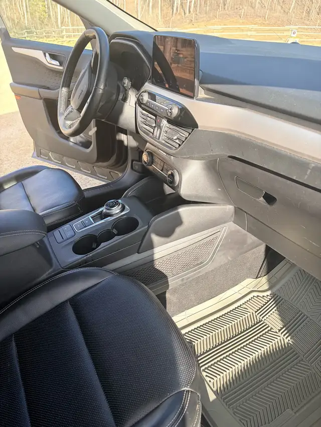 2020 Loaded Ford Escape - Photo 6