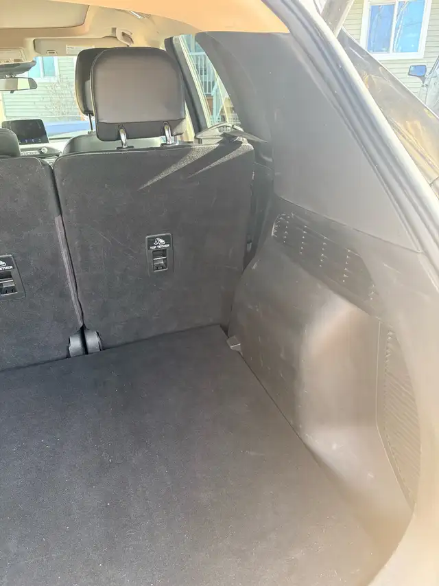 2020 Loaded Ford Escape - Photo 10