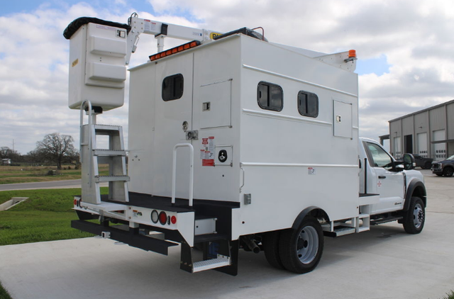 2024 Ford F550 PALFINGER ETT-29-SNT Bucket Truck - Photo 5
