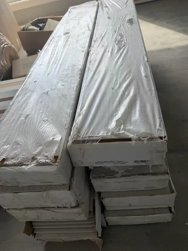 Laminate Flooring - 10 Boxes Unused
