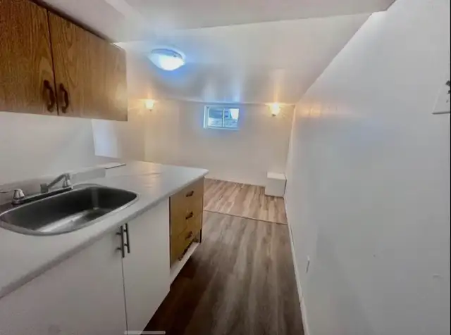 Small 2 Bedroom basement unit for rent - Photo 3