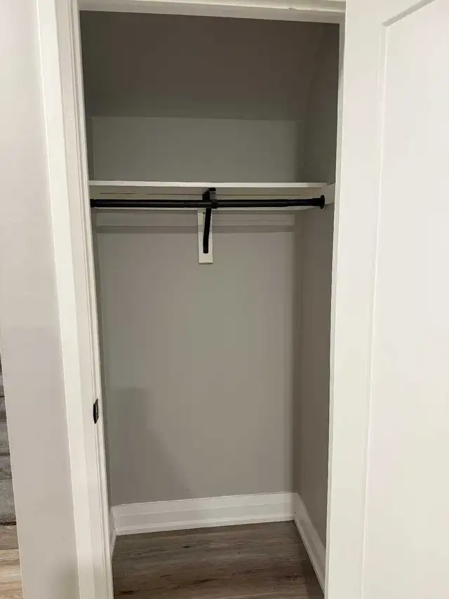 Basement for Rent - Photo 8