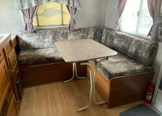 2005 Roadrunner Trailer caravan – Ready for Adventure! ️✨ - Photo 6