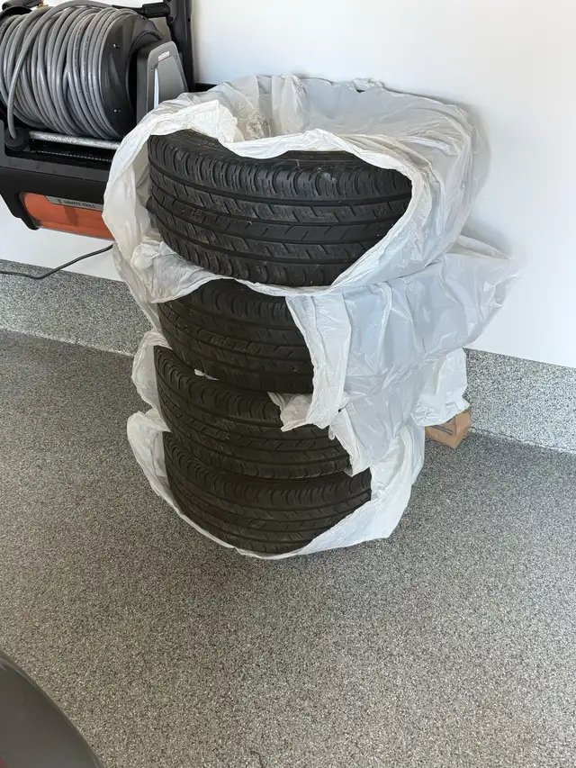 Tires 235/40R18