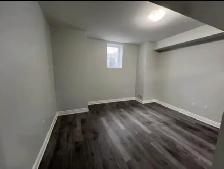 1000 sq. ft New 2 bedroom 9 ft ceiling basement apartment - Photo 3