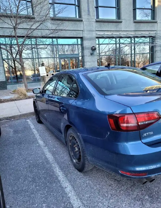 2017 Volkswagen Jetta 1.4 TSI | 5-Speed Manual | No Accidents | - Photo 3