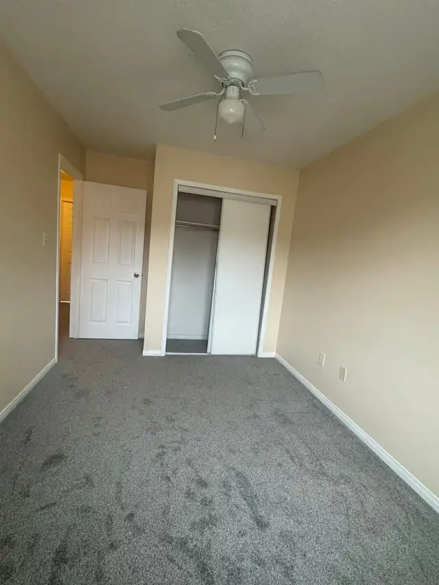 1  bedroom for rent - Photo 2